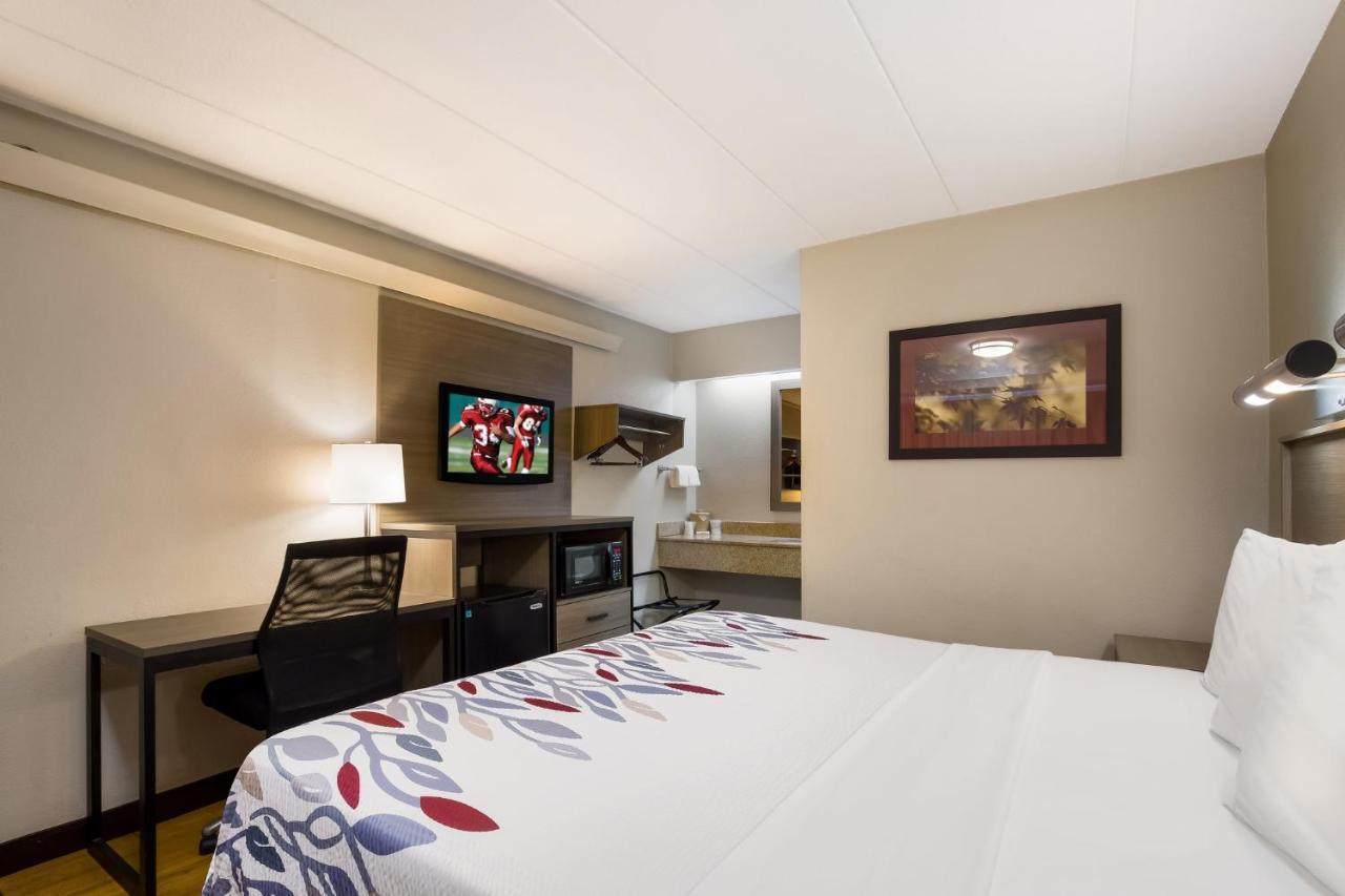 Red Roof Inn Wilkes-Barre Arena Екстериор снимка