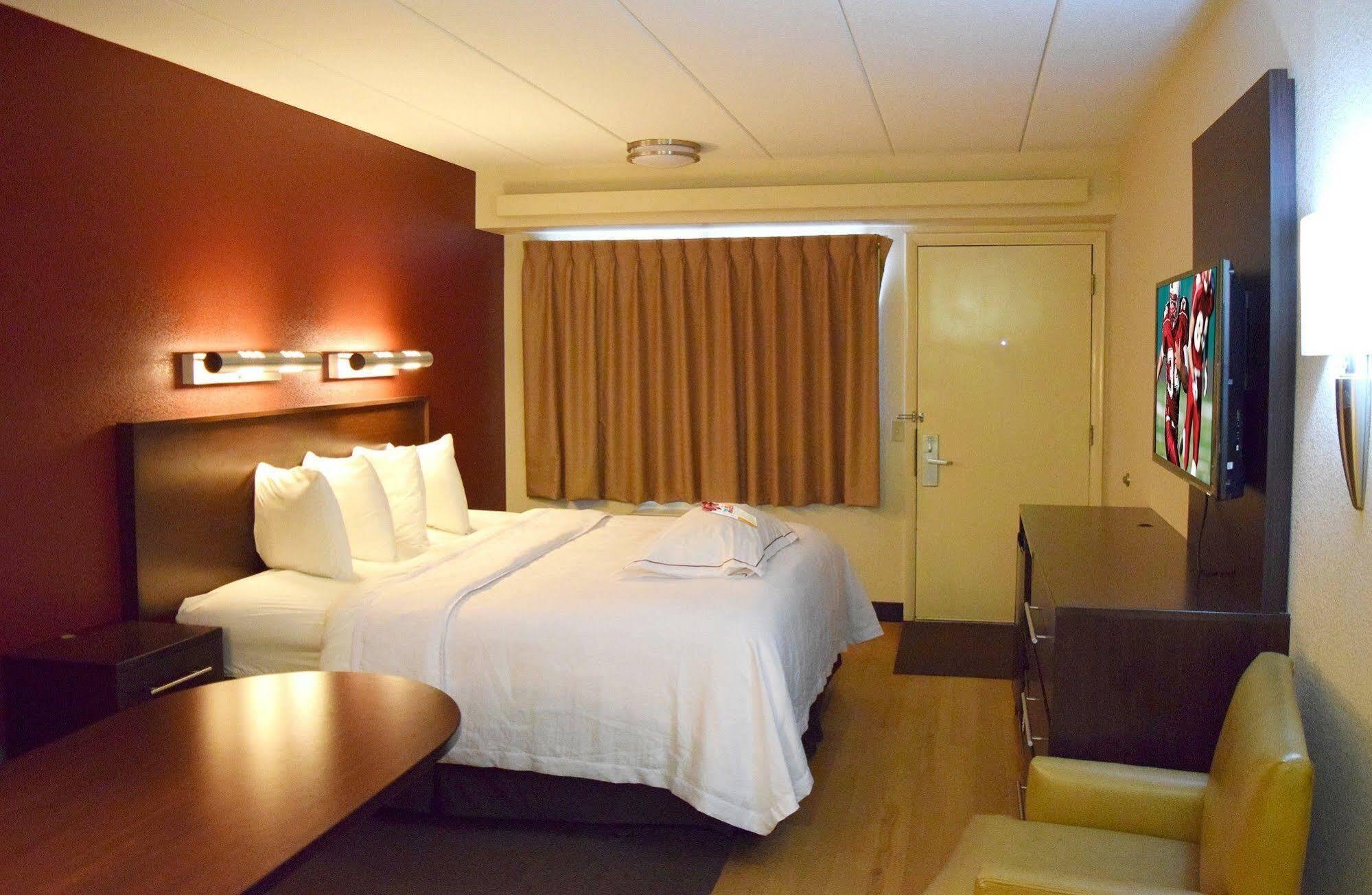 Red Roof Inn Wilkes-Barre Arena Екстериор снимка